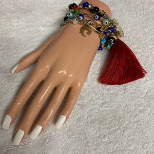 Cristal bracelet with 14k plated lucky charms